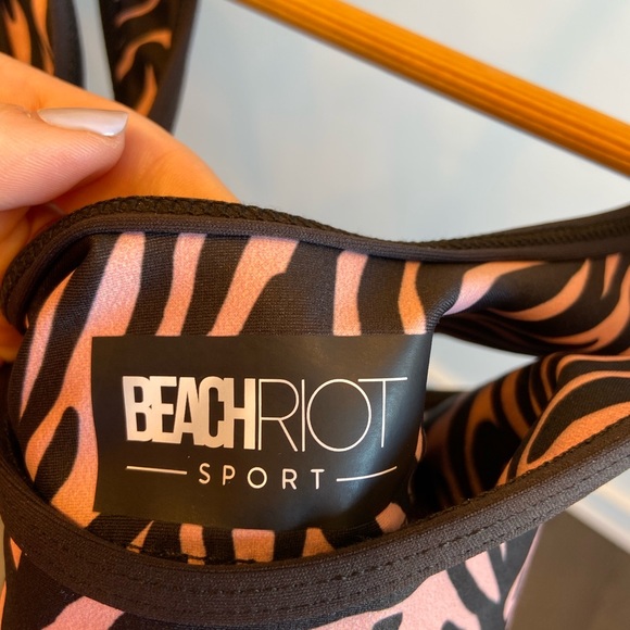 Poppy Top Sports Bra - Picture 2 of 3